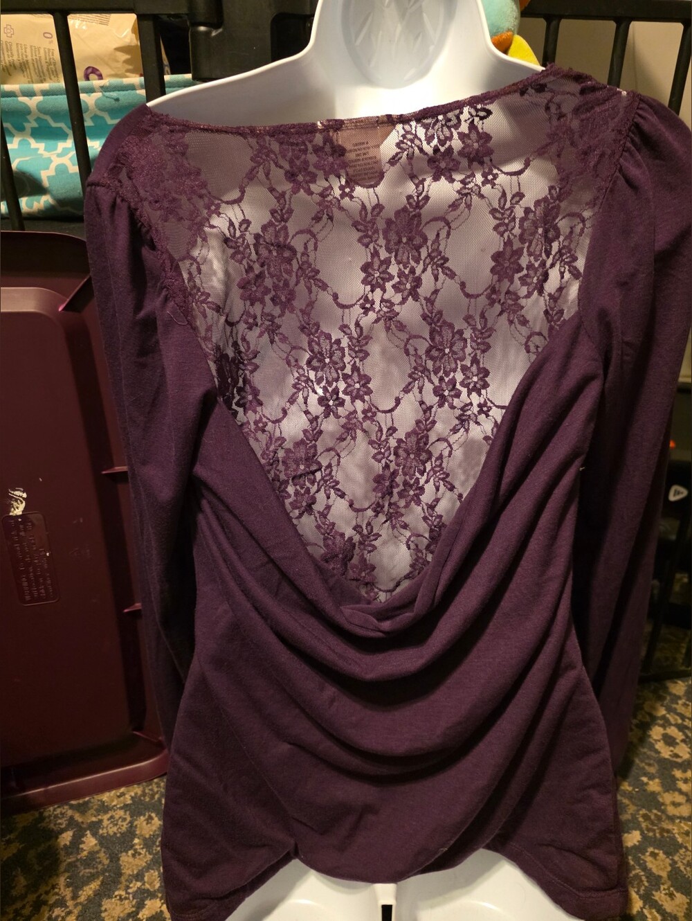 Women's Purple Lace Back Long Sleeve Top studio Y small